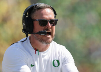 Dan Lanning accepts blame, says a ‘lack of leadership’ led to Oregon’s shocking loss to Oklahoma State Dan Lanning accepts blame, says a ‘lack of leadership’ led to Oregon’s shocking loss to Oklahoma State