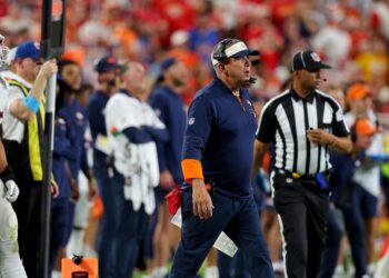 Day after Broncos: Picking up the pieces