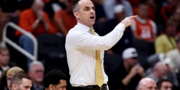 Dribble Handoff: Which 2026 NCAA Tournament teams won’t make this season’s Big Dance?