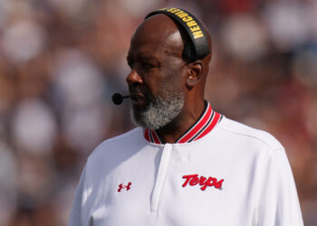 Four CFB head coaches on the hot seat entering Week 5