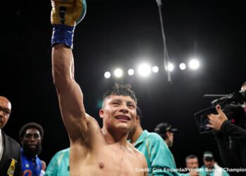 Isaac Cruz Questions Ryan Garcia’s December Demand Isaac Cruz Questions Ryan Garcia’s December Demand