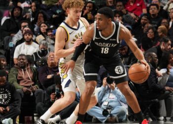 Malachi Smith Signs Two-Way Contract With Toronto Raptors Malachi Smith Signs Two-Way Contract With Toronto Raptors
