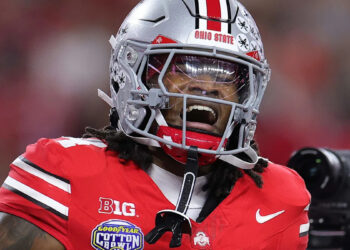 Michael Irvin Drops Million Jeremiah Smith Claim, Questions Why He Stayed at Ohio State Michael Irvin Drops Million Jeremiah Smith Claim, Questions Why He Stayed at Ohio State