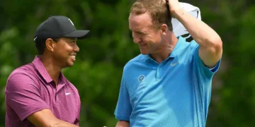 Peyton Manning’s 0 golf bet with Tiger Woods revealed much about Tiger | News