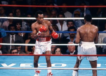 Sugar Ray Leonard Wrenches Glory From Thomas Hearns