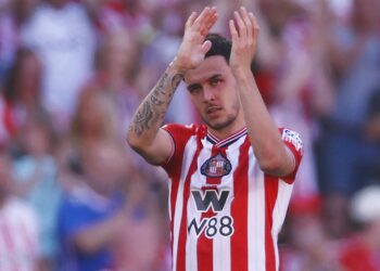 Sunderland must agree new contract with Le Bris favourite Sunderland must agree new contract with Le Bris favourite
