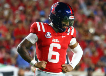 Trinidad Chambliss leads Ole Miss over Lane Kiffin, LSU