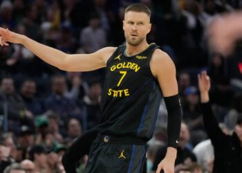 Warriors’ Kristaps Porzingis out indefinitely to open training camp with health issue