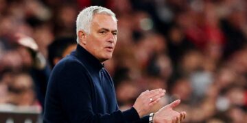 Why INEOS could sack Carrick to hire the new Mourinho for Man Utd