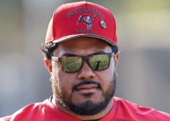 49ers Handed Intriguing Take on Vita Vea After Defeating Broncos