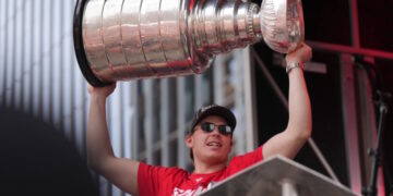 Alexander Nikishin and Carolina Hurricanes Waiting for the Right Trade Package