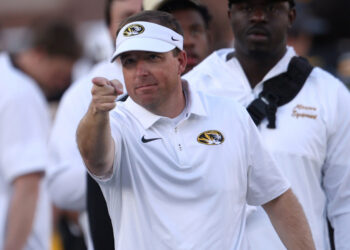 College football rankings: AP Top 25 Poll results ahead of Week 6