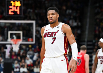 Giannis Antetokounmpo, Klay Thompson praise Heat Culture in training camp