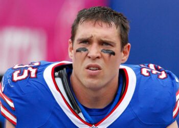 Jim Leonhard sends stern message to ’emotional’ Maxwell Hairston through media callout Jim Leonhard sends stern message to ’emotional’ Maxwell Hairston through media callout