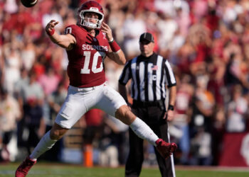 Where does OU land in Athlon’s new bowl projections after Texas win?